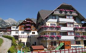 Hotel Neuwirt